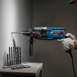 Pachet promo Bosch ,rotopercutor  GBH 2-28 +10 burghie SDS PLUS